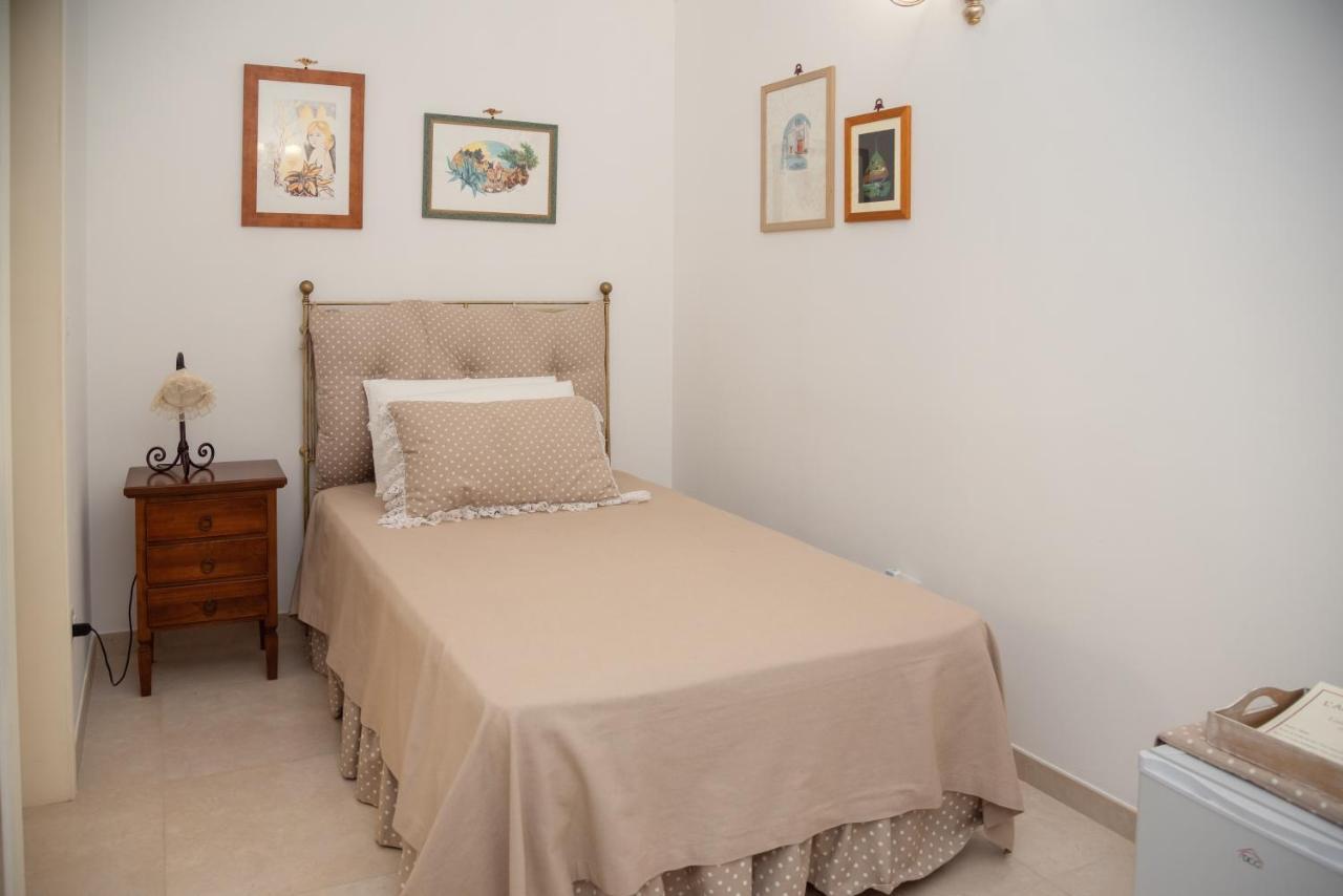 L'Arco Dell'Abate Bed & Breakfast Oria  Exterior foto