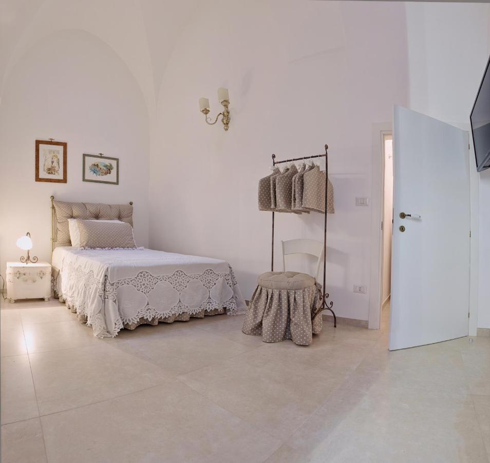 L'Arco Dell'Abate Bed & Breakfast Oria  Exterior foto